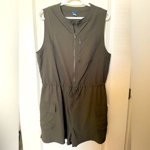 Utility lightweight athleisure romper